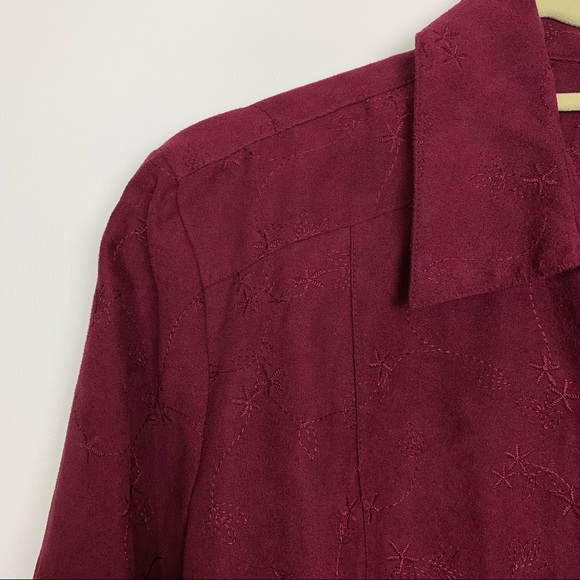 Croft & Barrow Faux Suede Floral Embroidered V-Neck Zip Up Jacket Shirt - Picture 12 of 16